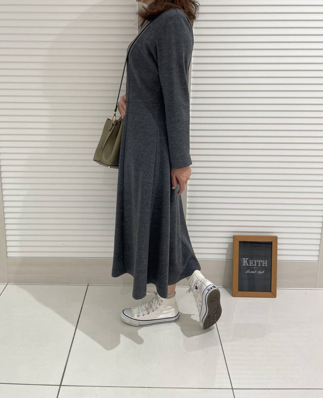 ドレスの着回し KEITH