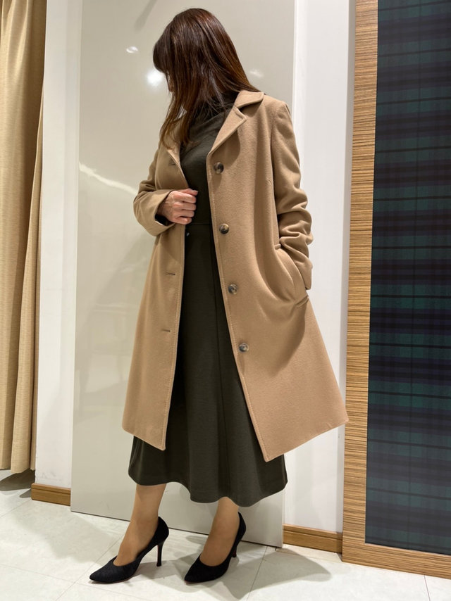 フレアが可愛いドレス KEITH