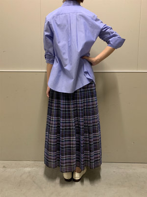 ブルーシャツのコーディネート KEITH