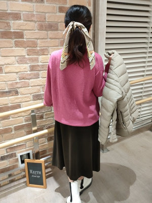 カラーニットコーデ KEITH