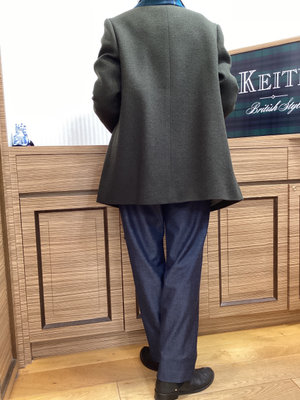 コートの季節になりましたね KEITH