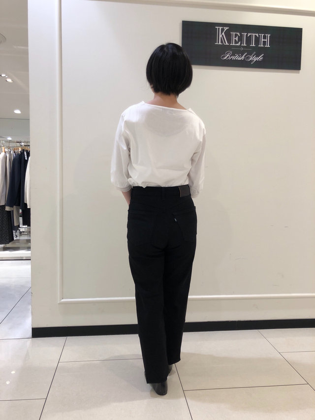 春のブラックデニムコーデ KEITH