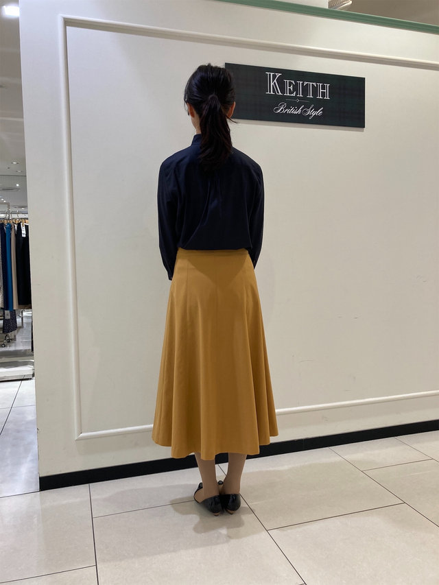 オフィスコーデ KEITH