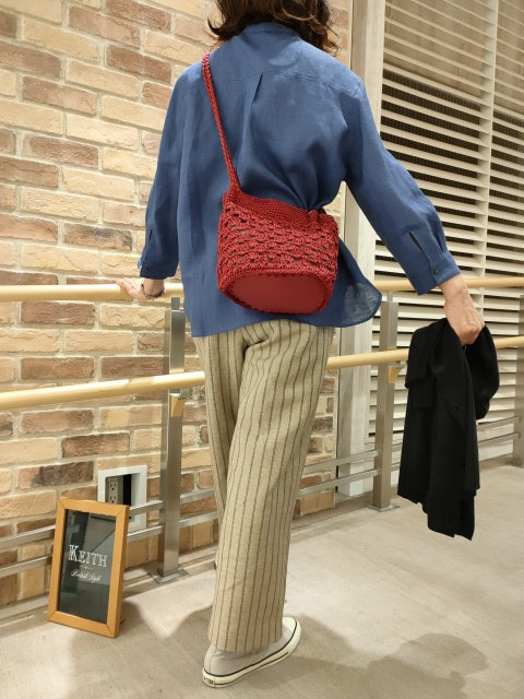 ウォッシャブルリネンシャツコーデ KEITH