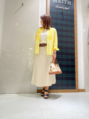 ブラウスコーデ KEITH