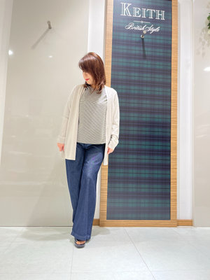 ワイドデニムのきれいめコーデ KEITH