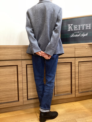 秋から初冬にかけてのメインアウター KEITH