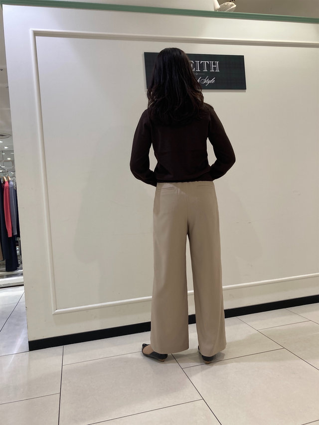 大人っぽく秋の装い KEITH