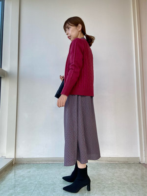 【赤】をアクセントに年末年始のきれいめお出かけコーデ KEITH