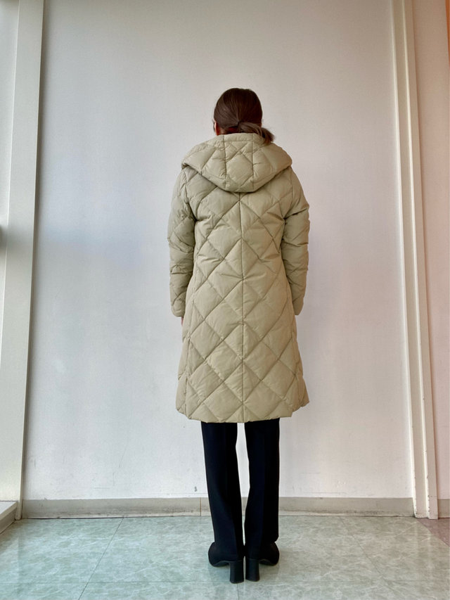 寒い日のお出かけは【ダウンコート】で防寒対策をばっちりと KEITH