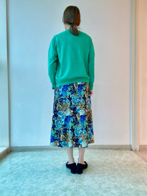 【Manor flowerスカート】でおしゃれな春のお出かけコーディネート KEITH