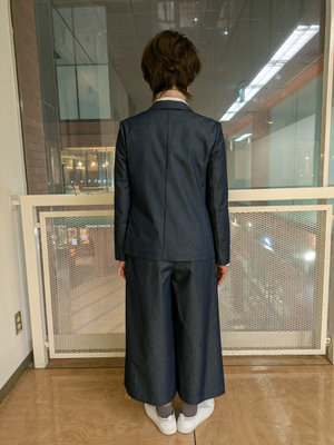 春はデニム素材のセットアップ KEITH