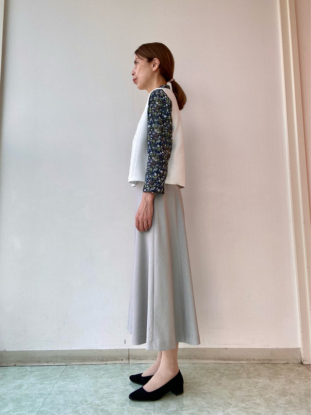 【レースニットベスト】で春の重ね着コーディネート KEITH