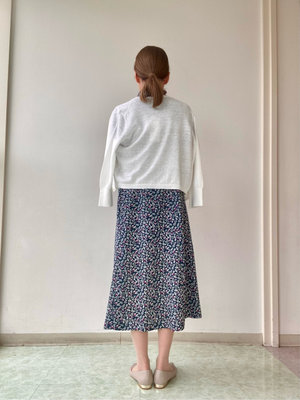 【フローラルプリント】が目を惹くワンピースコーデ KEITH