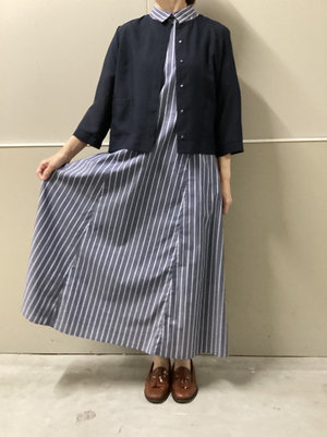 ストライプ柄ワンピースのコーディネート KEITH