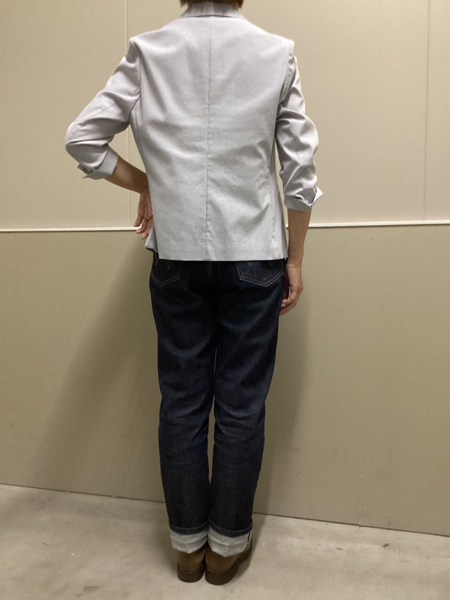 ピンストライプ柄ジャケットのコーディネート KEITH