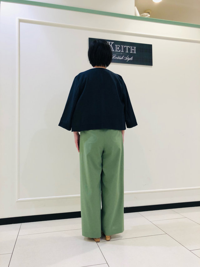 オフィスカジュアルコーデ KEITH