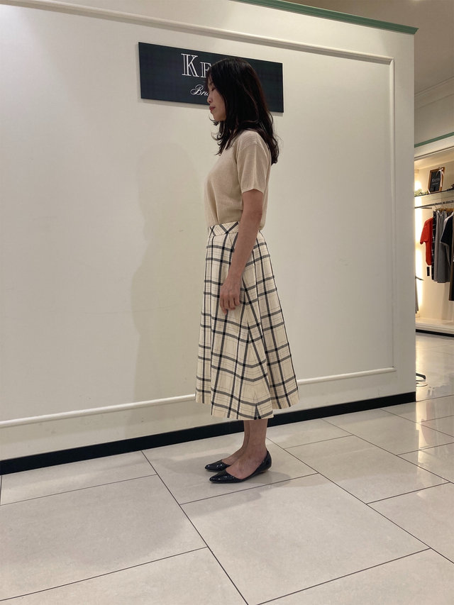 リネンチェックスカートで夏らしく KEITH