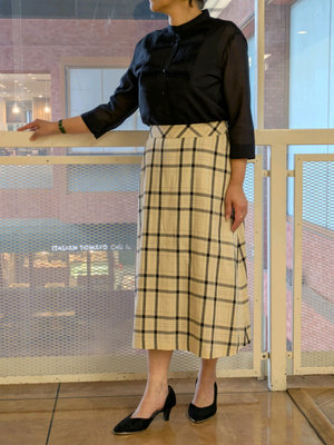 夏のブラウスコーデ① KEITH