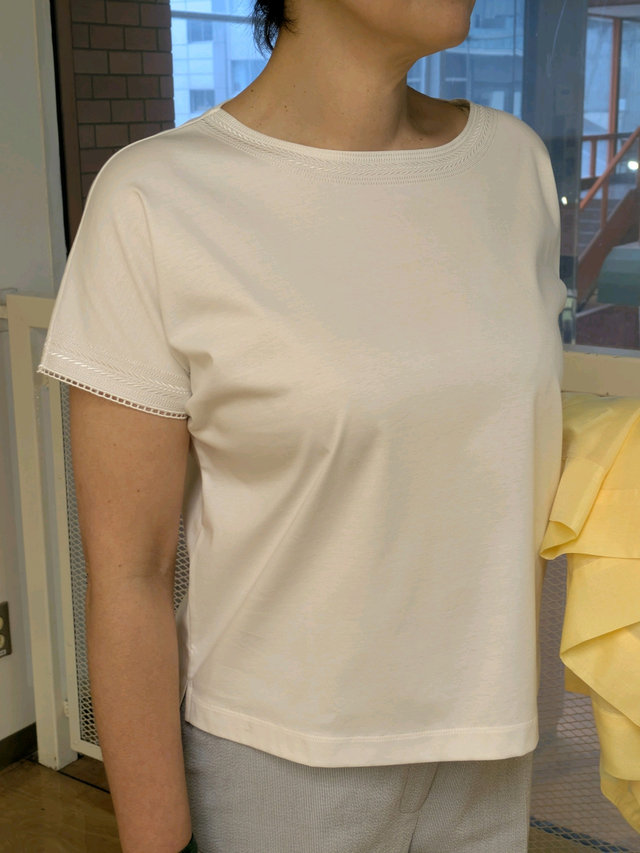 夏のブラウスコーデ② KEITH