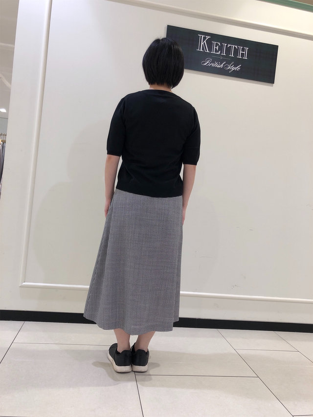 夏のモノトーンコーデ KEITH