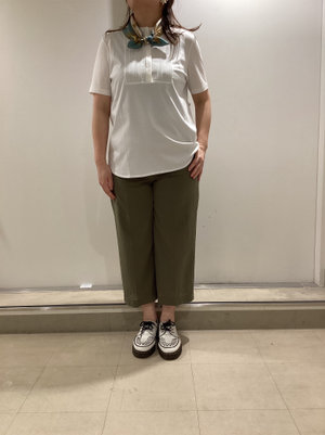 爽やかなTシャツとパンツコーデ KEITH