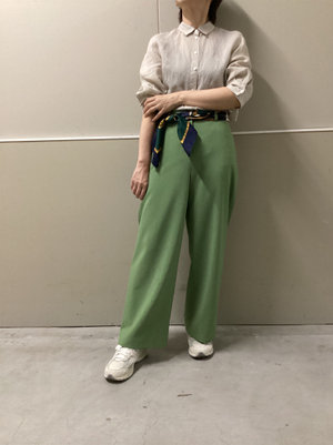 スカーフをアレンジ！ KEITH