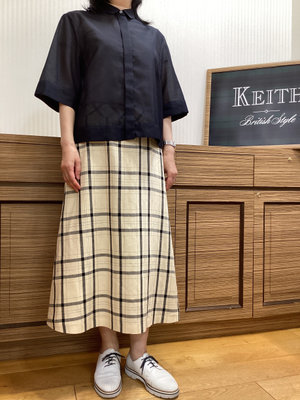 リネンチェックスカートコーデ KEITH