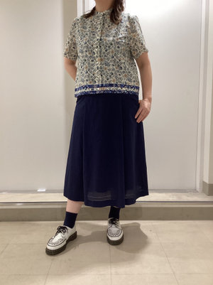 フラワープリントでランチコーデ KEITH