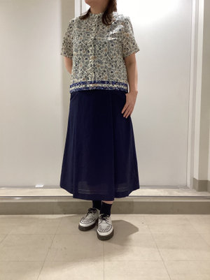 フラワープリントでランチコーデ KEITH