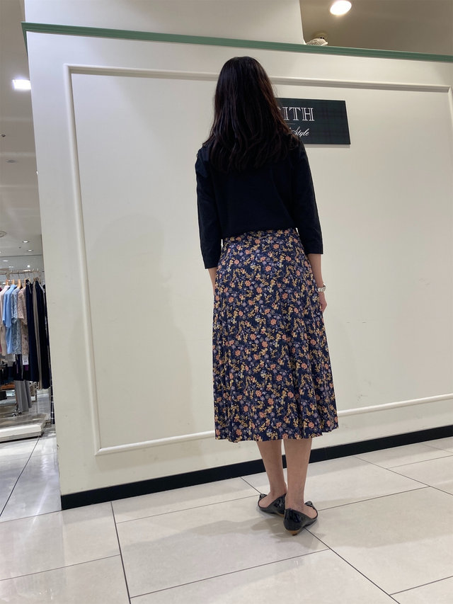 ブラック＆フラワーミューズ KEITH