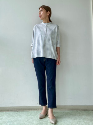 【スクエアドット】でキレイめカジュアルコーデ KEITH