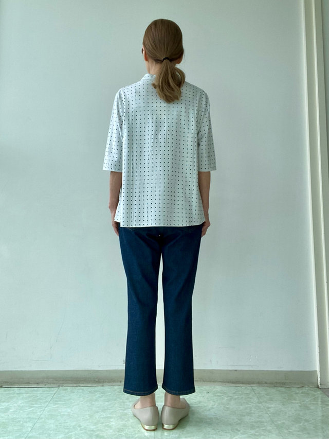 【スクエアドット】でキレイめカジュアルコーデ KEITH