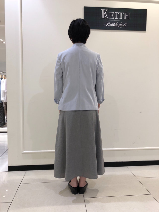 夏のオフィスコーデ KEITH