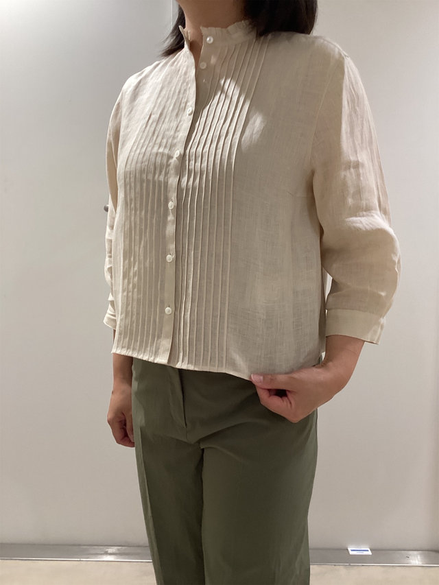 涼しげリネンブラウスのシンプルコーデ KEITH