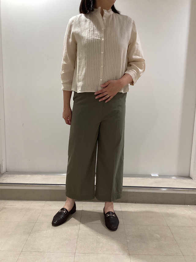 涼しげリネンブラウスのシンプルコーデ KEITH