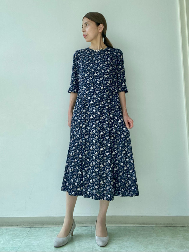 【ボタニカルプリント】で夏のきれいワンピースコーデ KEITH