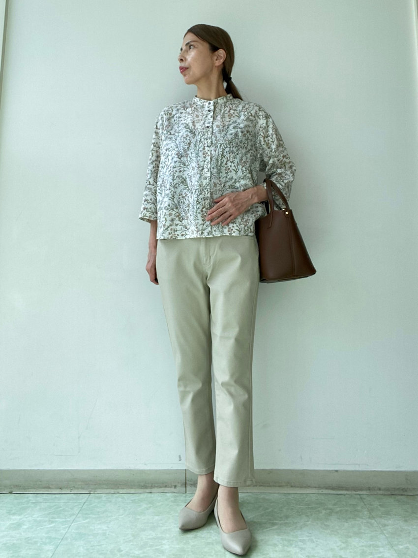 【LIberty Print】ブラウスで涼やか大人カジュアルコーデ KEITH