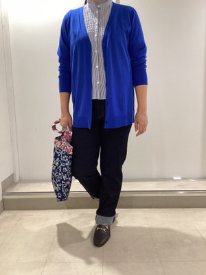 深めのブルーで初秋スタイル KEITH