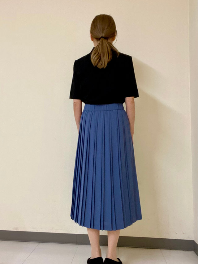 【ソフトポプリンスカート】で大人配色きれいめコーデ KEITH