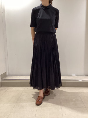 ブラックのワントーンコーデ KEITH