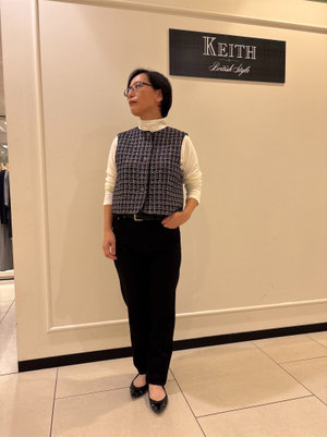 華やかベストで秋コーデ KEITH