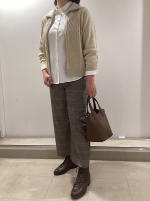 ニットアウターの着こなし KEITH