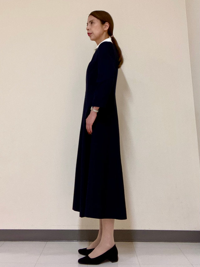 オケージョンシーンにおすすめ【白襟つきワンピース】 KEITH