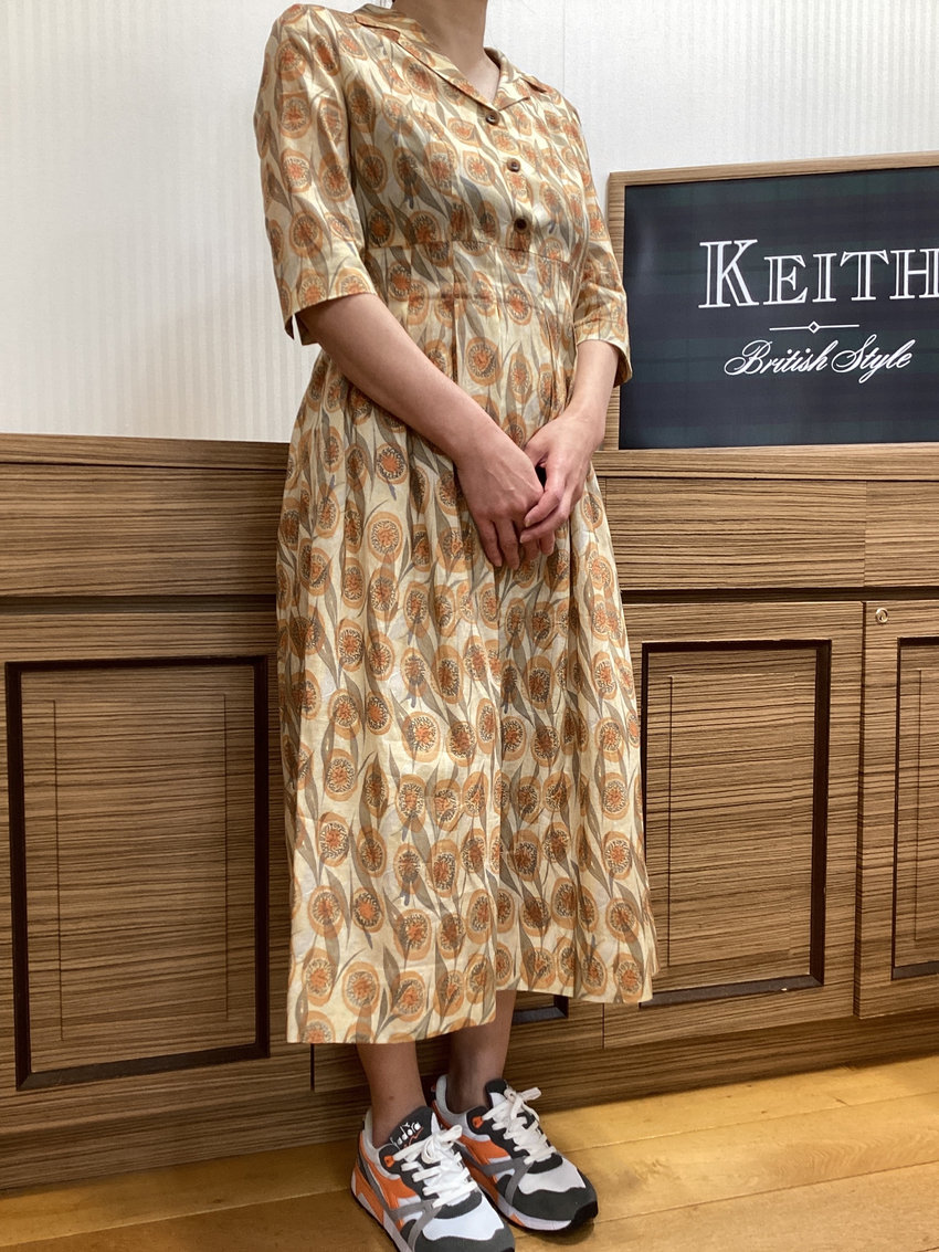 マンダリンカラーコーデ KEITH