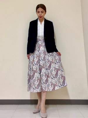 【イングリッシュチンツスカート】で大人きれいめコーデ KEITH