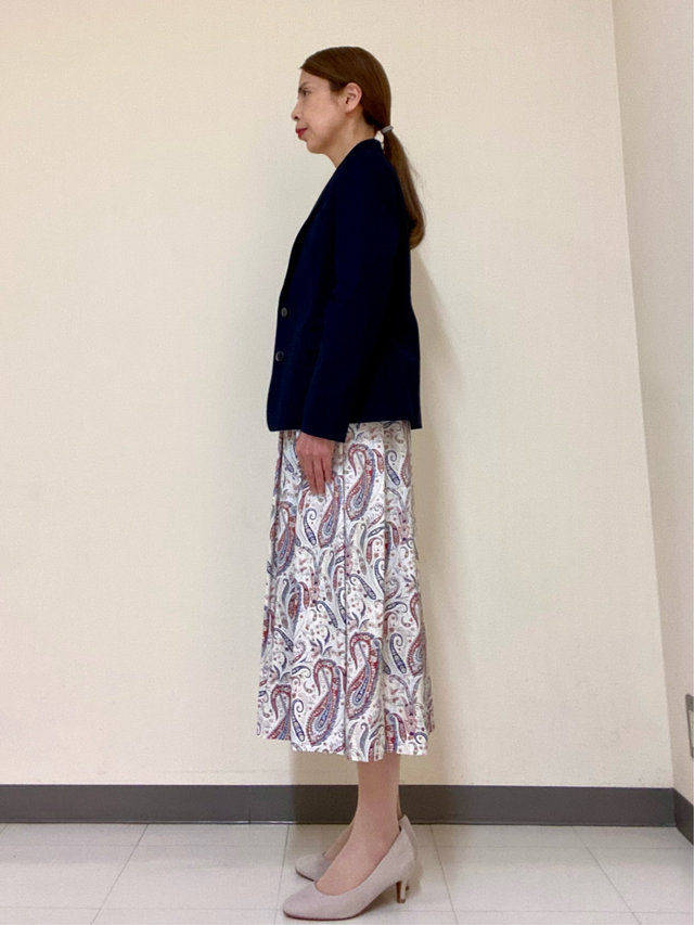 【イングリッシュチンツスカート】で大人きれいめコーデ KEITH