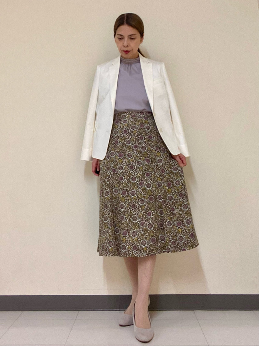 【ウッドカットフラワー】で春の大人フェミニンコーデ KEITH