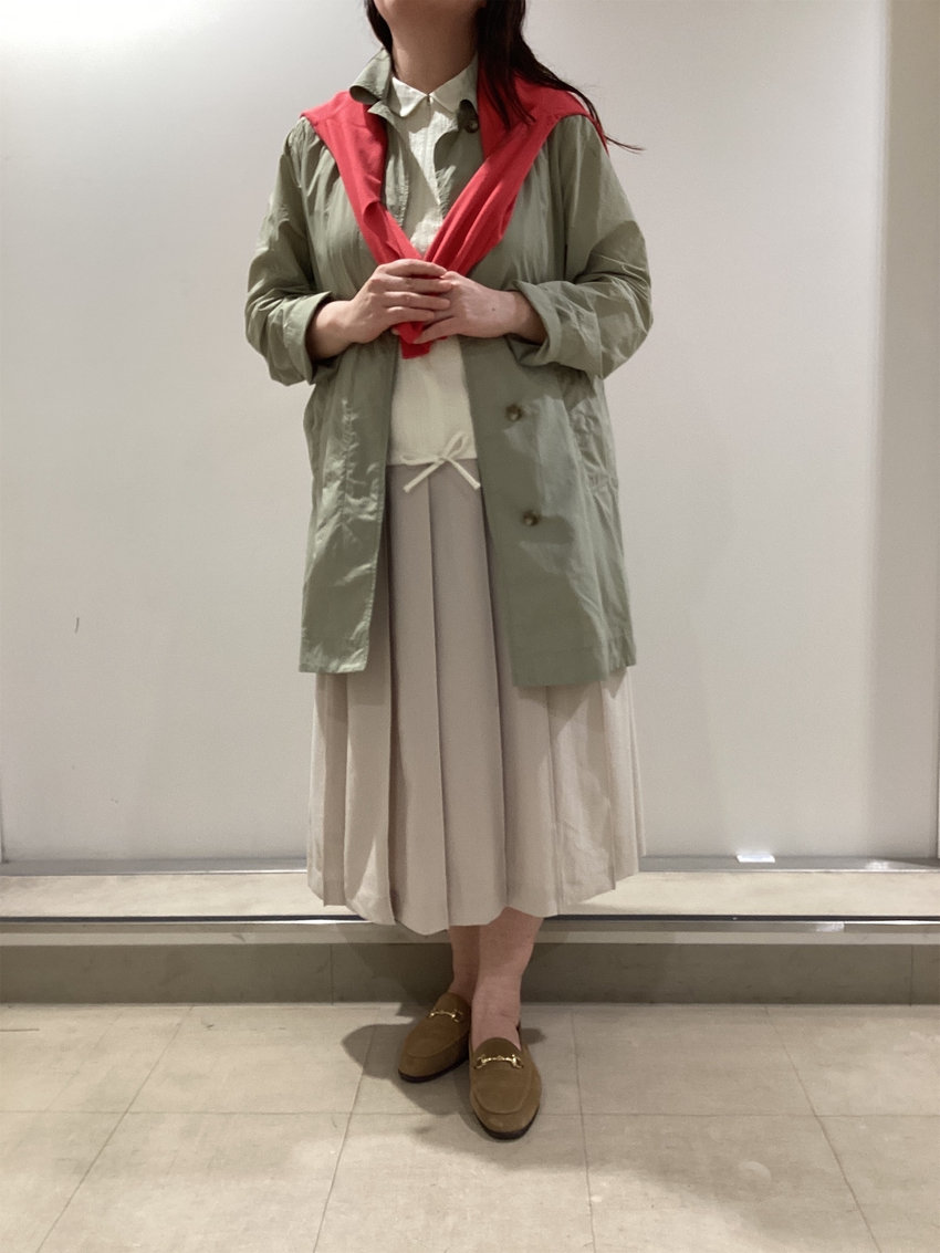 淡めの春色でお出かけコーデ KEITH