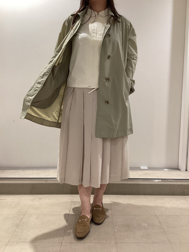 淡めの春色でお出かけコーデ KEITH